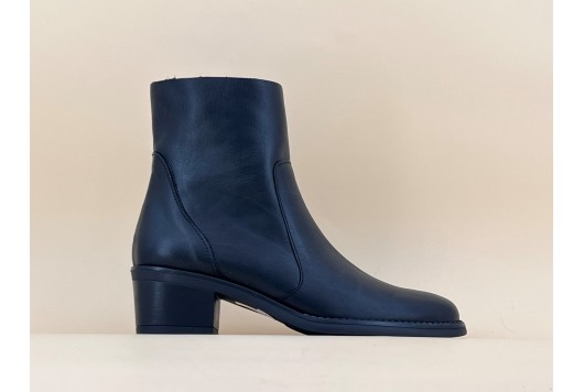 Boots à talon carré noir