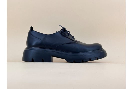 Derbie à semelle épaisse noir