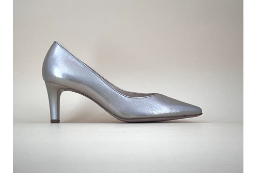 Escarpin irisé talon droit...