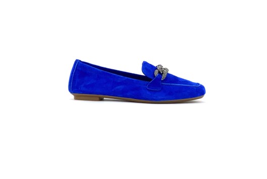 Mocassin HOLDING REQINS...